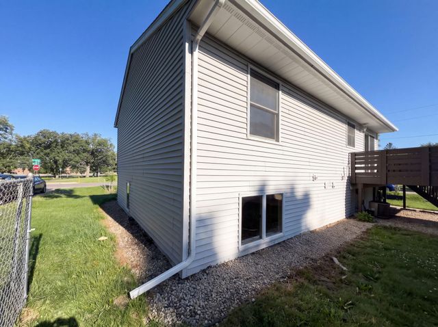 1720 24th Avenue SE, Rochester, MN 55904