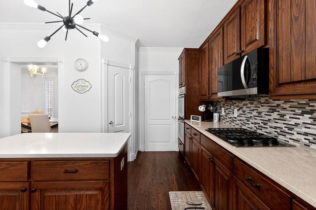 6921 Tartan Trail, Garland, TX 75044