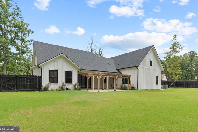 135 Harmony Bay Drive, Eatonton, GA 31024