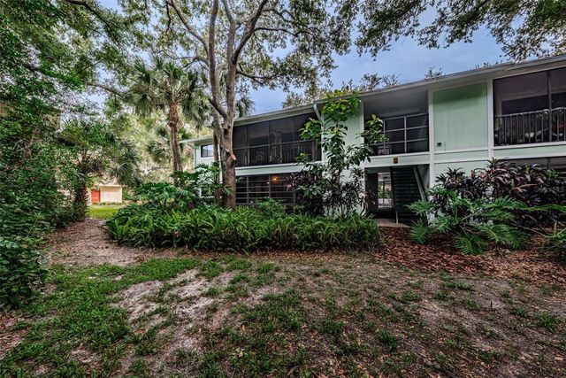3295 FOX CHASE CIRCLE N 107, Palm Harbor, FL 34683