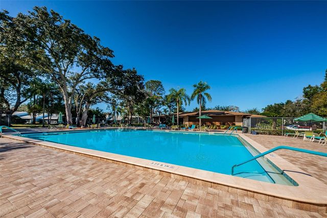 3295 FOX CHASE CIRCLE N 107, Palm Harbor, FL 34683