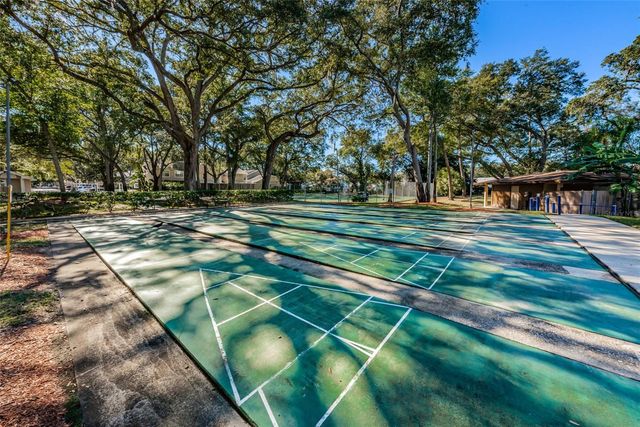 3295 FOX CHASE CIRCLE N 107, Palm Harbor, FL 34683
