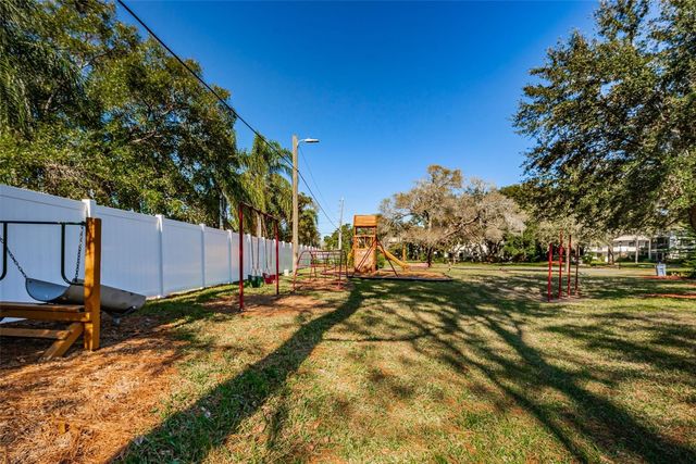 3295 FOX CHASE CIRCLE N 107, Palm Harbor, FL 34683
