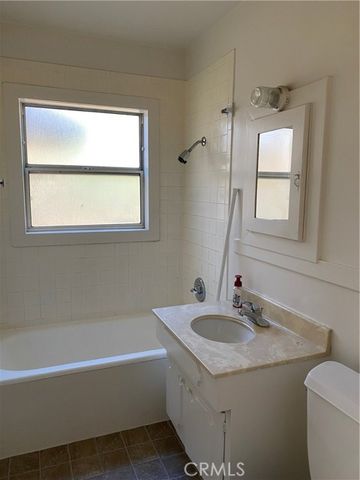 1219 N Indian Hill, Claremont, CA 91711