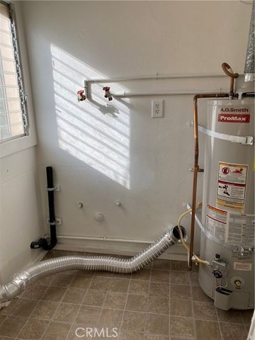 1219 N Indian Hill, Claremont, CA 91711