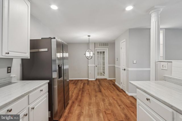 3769 PERSIMMON CIR, Fairfax, VA 22031