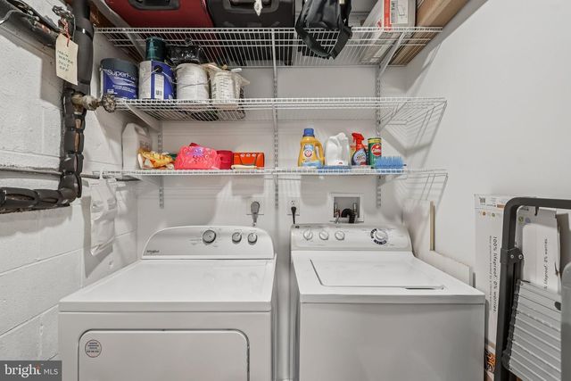 3769 PERSIMMON CIR, Fairfax, VA 22031