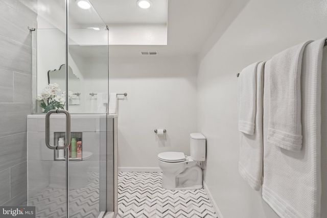 3769 PERSIMMON CIR, Fairfax, VA 22031