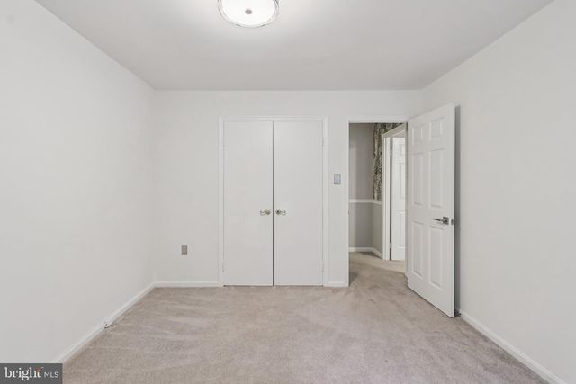3769 PERSIMMON CIR, Fairfax, VA 22031