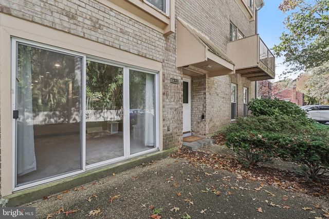 3769 PERSIMMON CIR, Fairfax, VA 22031