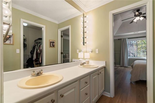 219 Tennis Court NW Lane, Kennesaw, GA 30144