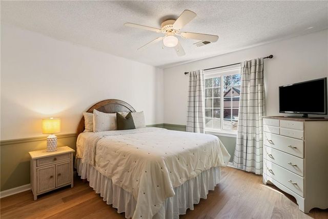 219 Tennis Court NW Lane, Kennesaw, GA 30144