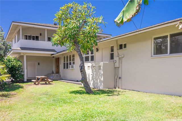 68-751 Crozier Drive, Waialua, HI 96791