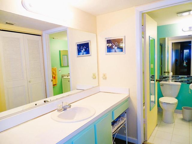 409 Pine Glen Lane A-2, Greenacres, FL 33463