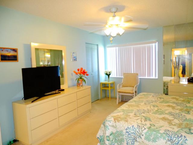 409 Pine Glen Lane A-2, Greenacres, FL 33463