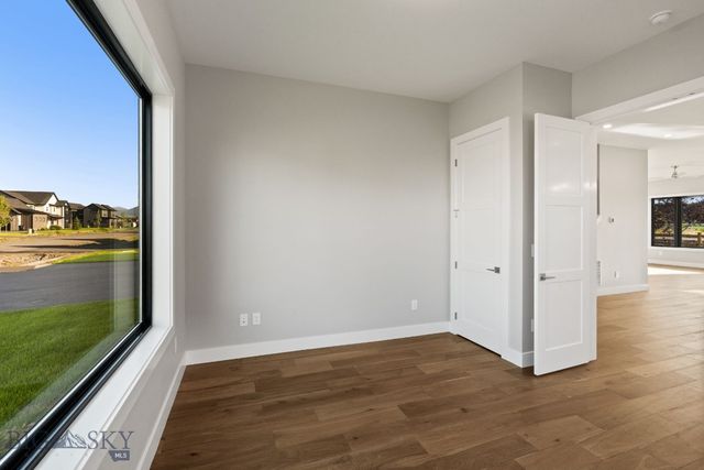 141 Creekbank Loop, Bozeman, MT 59718
