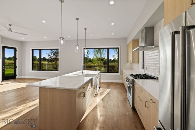 141 Creekbank Loop, Bozeman, MT 59718