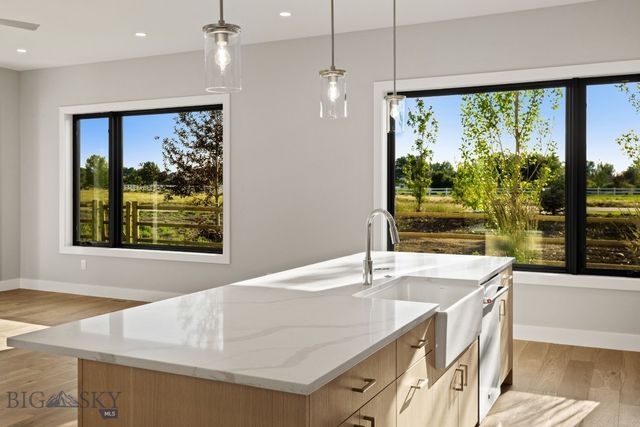 141 Creekbank Loop, Bozeman, MT 59718