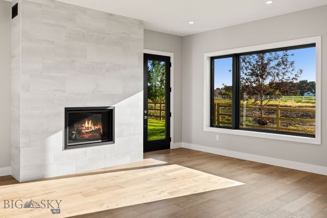 141 Creekbank Loop, Bozeman, MT 59718