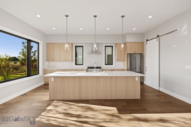 141 Creekbank Loop, Bozeman, MT 59718