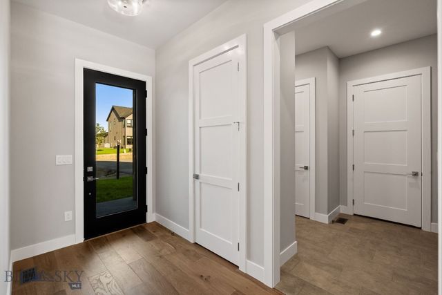 141 Creekbank Loop, Bozeman, MT 59718
