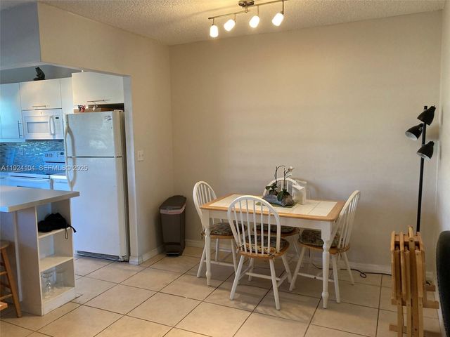 5300 Washington Street N117, Hollywood, FL 33021