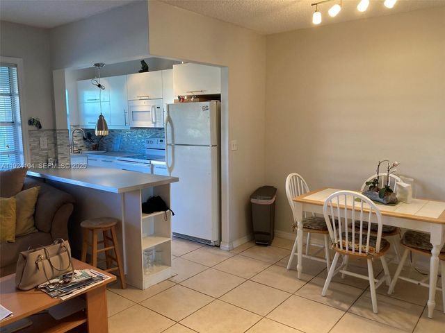 5300 Washington Street N117, Hollywood, FL 33021