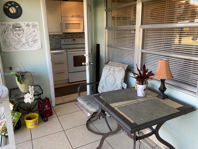 5300 Washington Street N117, Hollywood, FL 33021