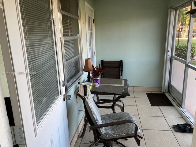 5300 Washington Street N117, Hollywood, FL 33021