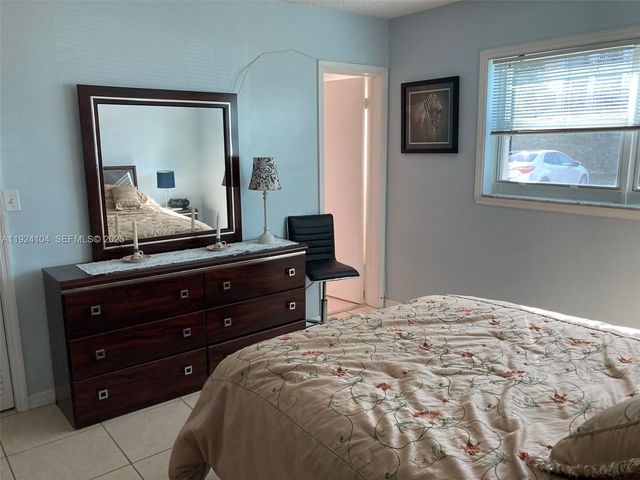 5300 Washington Street N117, Hollywood, FL 33021