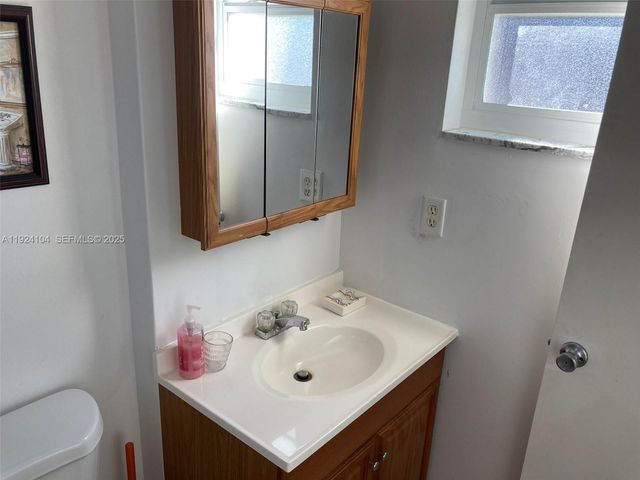 5300 Washington Street N117, Hollywood, FL 33021
