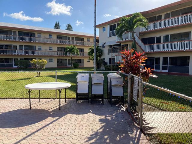5300 Washington Street N117, Hollywood, FL 33021