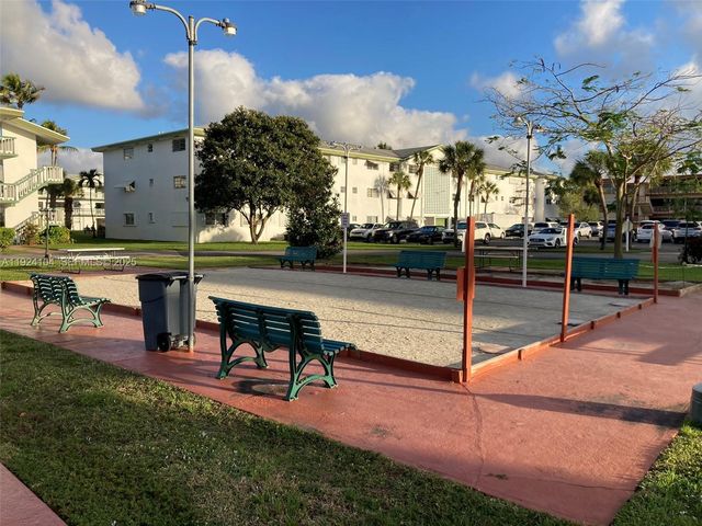 5300 Washington Street N117, Hollywood, FL 33021
