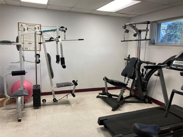 5300 Washington Street N117, Hollywood, FL 33021