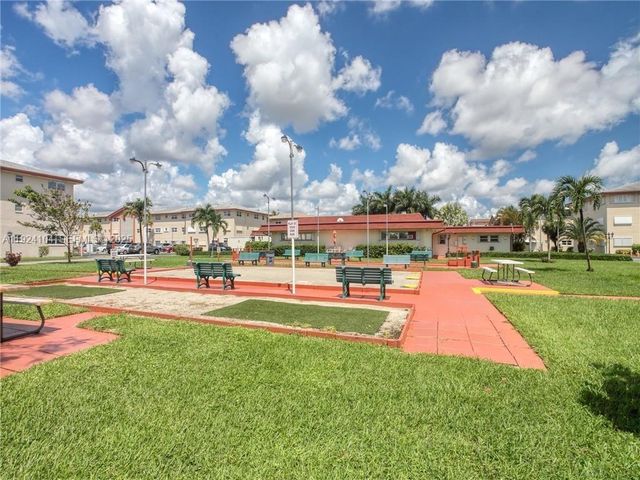 5300 Washington Street N117, Hollywood, FL 33021