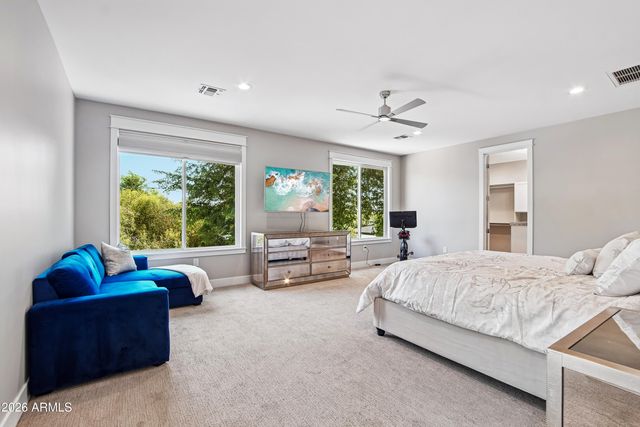 3913 E DEVONSHIRE Avenue, Phoenix, AZ 85018