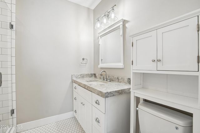 3913 E DEVONSHIRE Avenue, Phoenix, AZ 85018