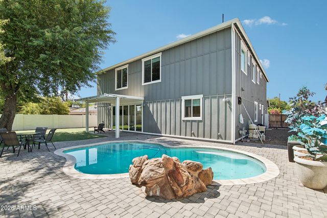 3913 E DEVONSHIRE Avenue, Phoenix, AZ 85018