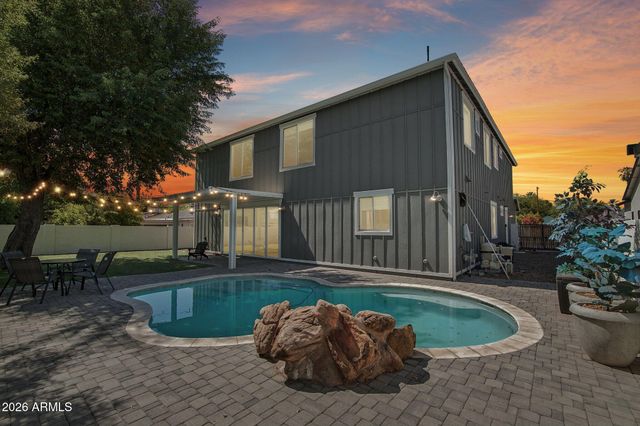 3913 E DEVONSHIRE Avenue, Phoenix, AZ 85018