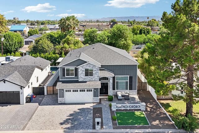 3913 E DEVONSHIRE Avenue, Phoenix, AZ 85018