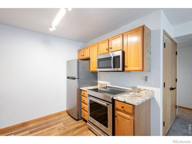 1221 University Avenue 202, Fort Collins, CO 80521