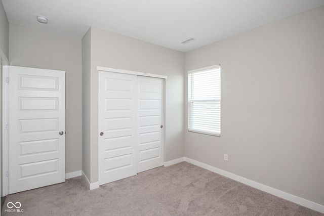 2519 Dixon Creek Drive, Whitestown, IN 46075