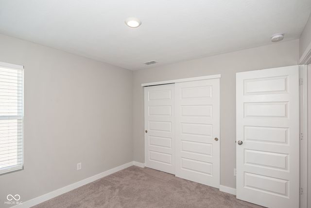 2519 Dixon Creek Drive, Whitestown, IN 46075