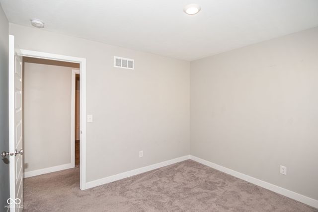 2519 Dixon Creek Drive, Whitestown, IN 46075