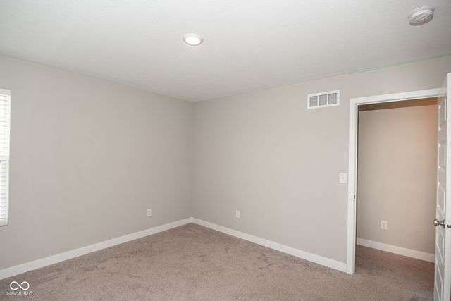 2519 Dixon Creek Drive, Whitestown, IN 46075