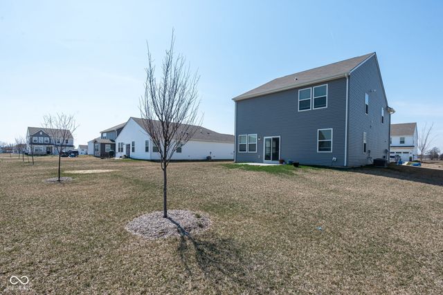 2519 Dixon Creek Drive, Whitestown, IN 46075