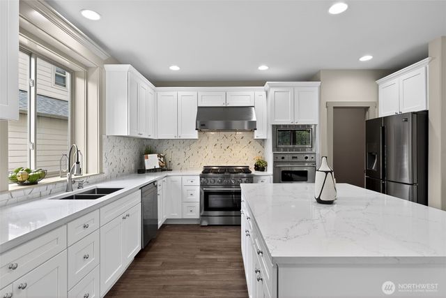 1314 236th Place NE, Sammamish, WA 98074
