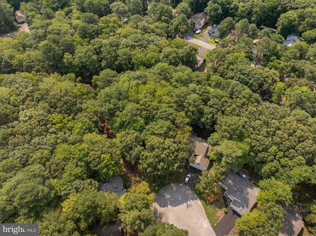 24 SASSAFRAS LN, Ocean Pines, MD 21811