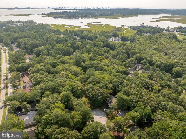 24 SASSAFRAS LN, Ocean Pines, MD 21811