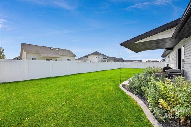 1043 Vista Ave, Kimberly, ID 83341
